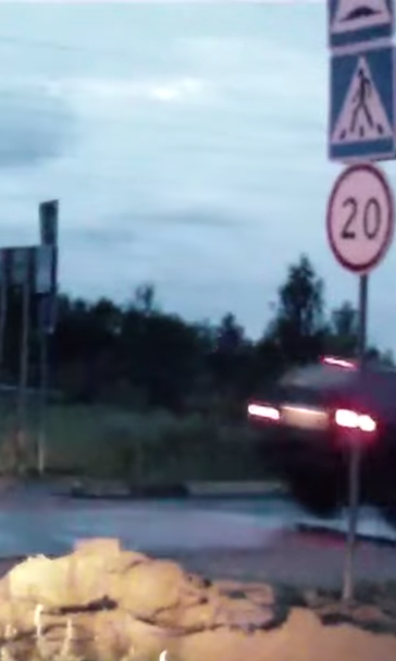 Video: Passenger cars get airborne over hidden speed bump in Russia